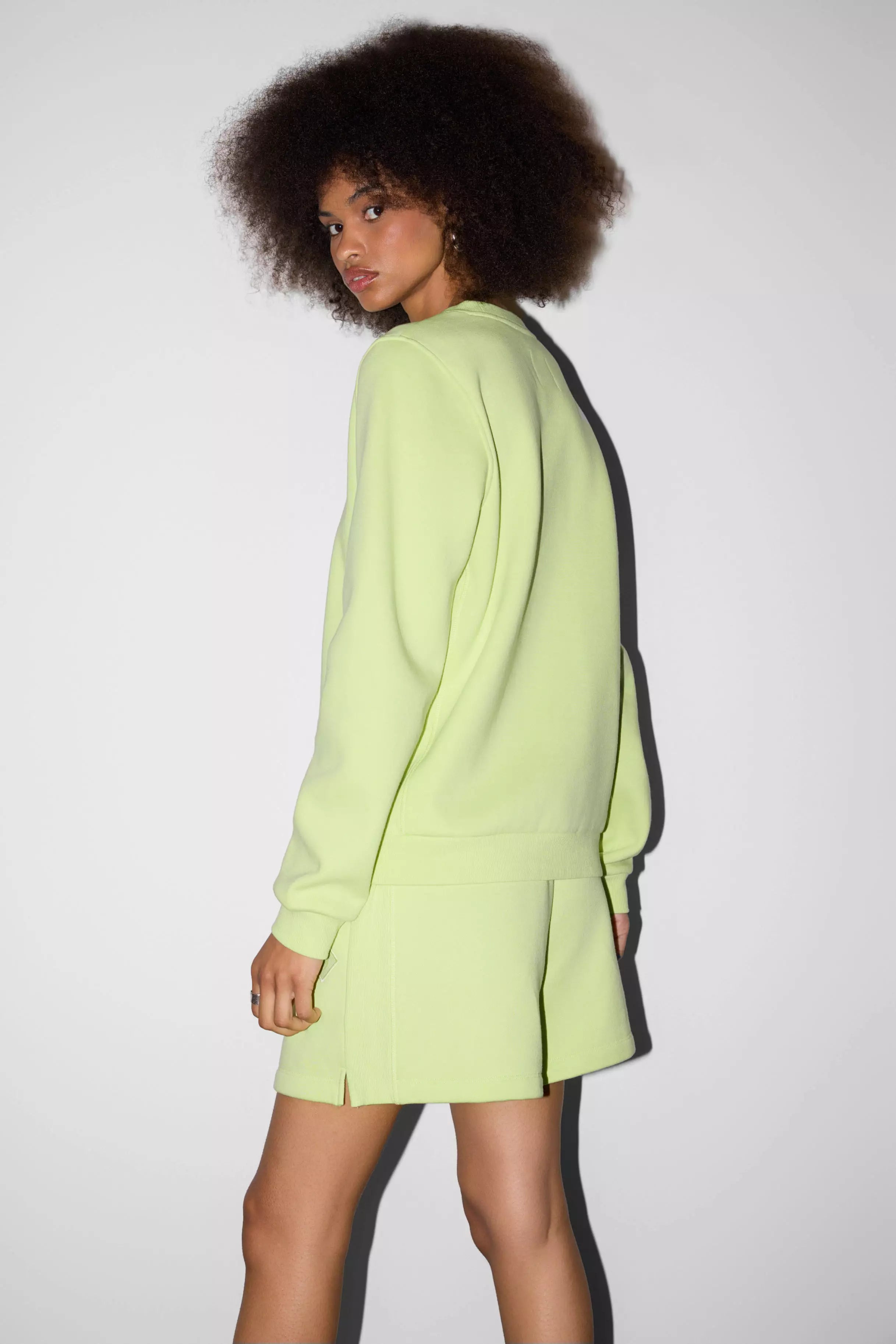 Comfort Fleece Sweatshirt - Shadow Lime