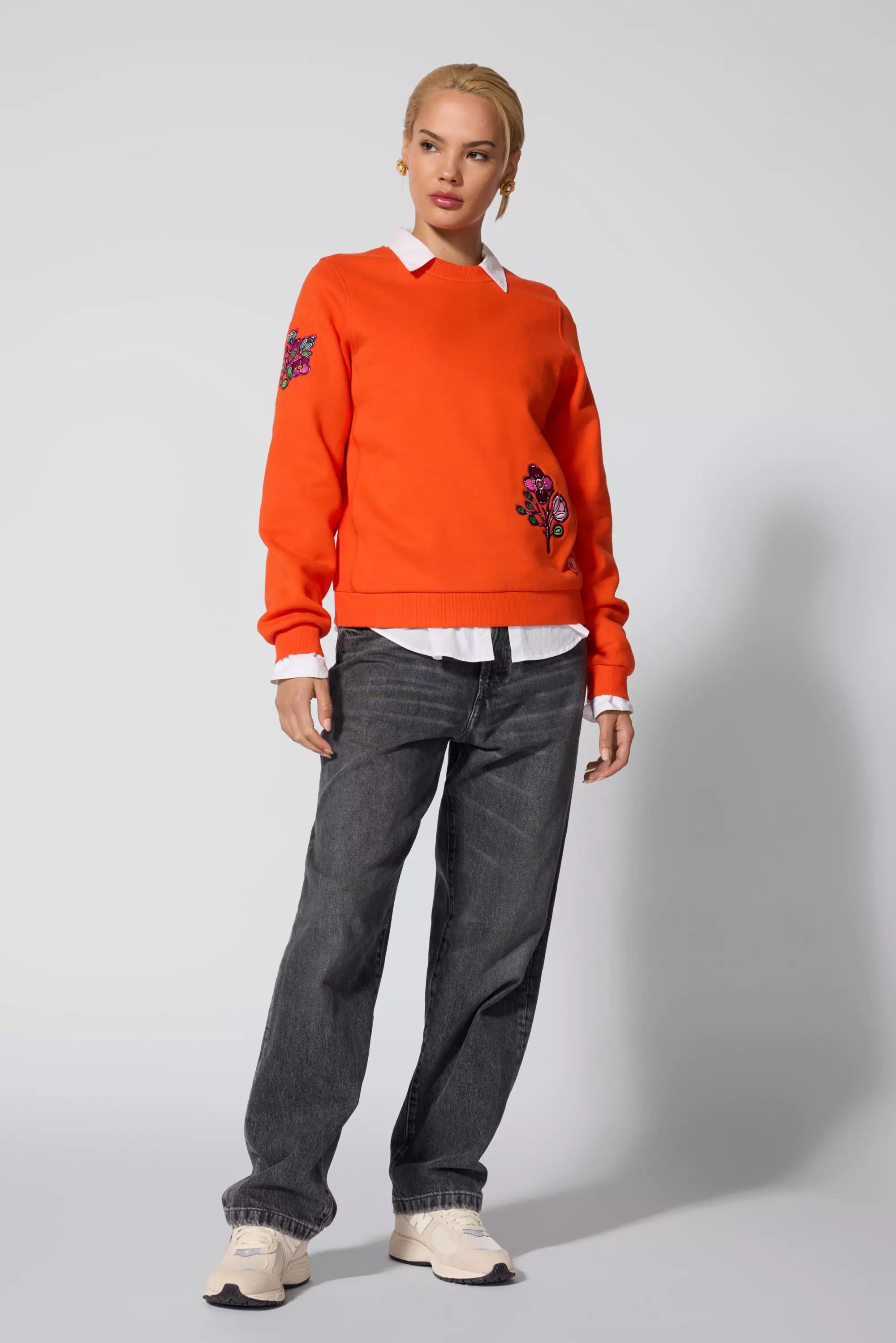 Sweat-shirt brodé Luxefleece - orange épicé