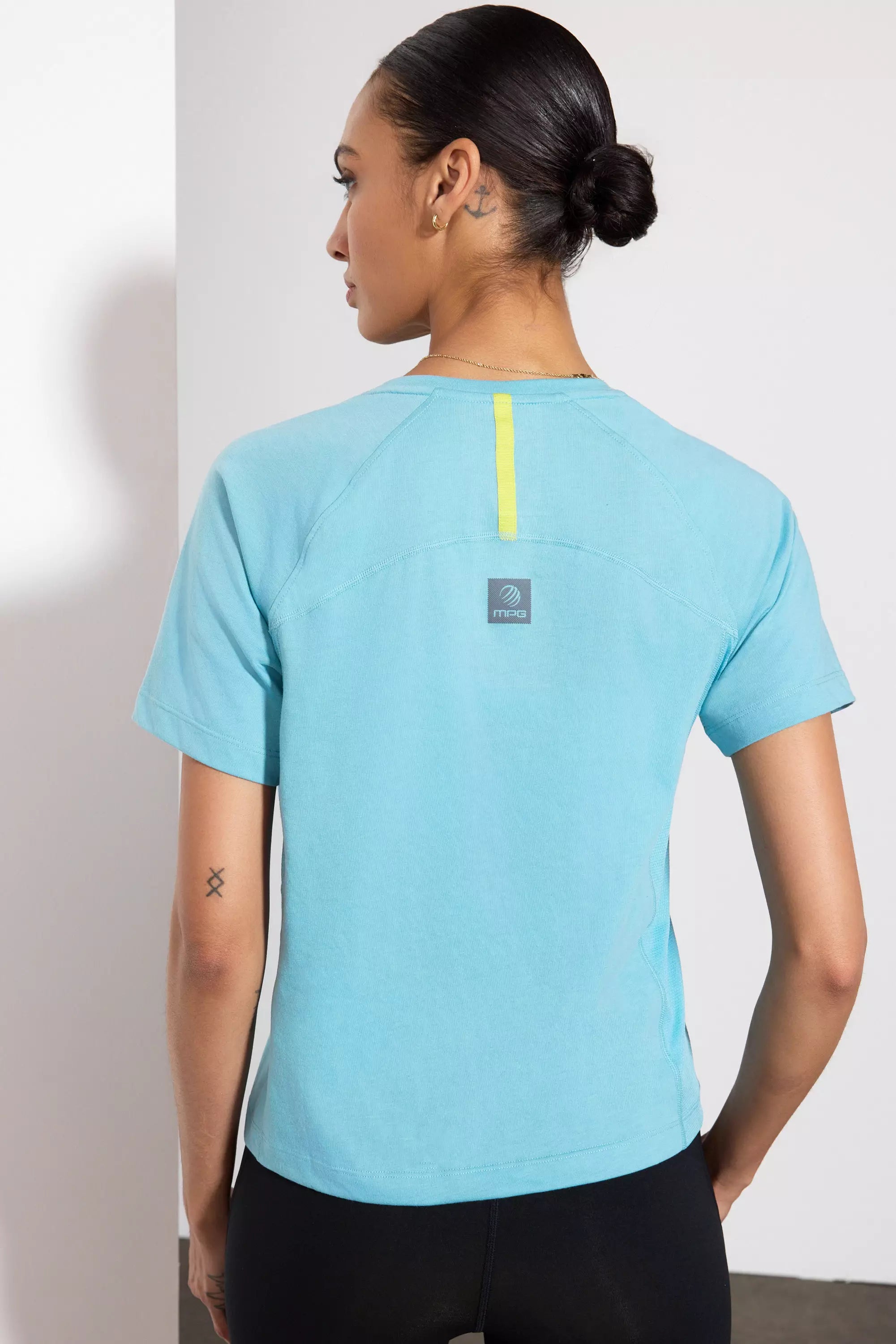 Lograr la camiseta de bolsillo con panel de malla - Reef Waters