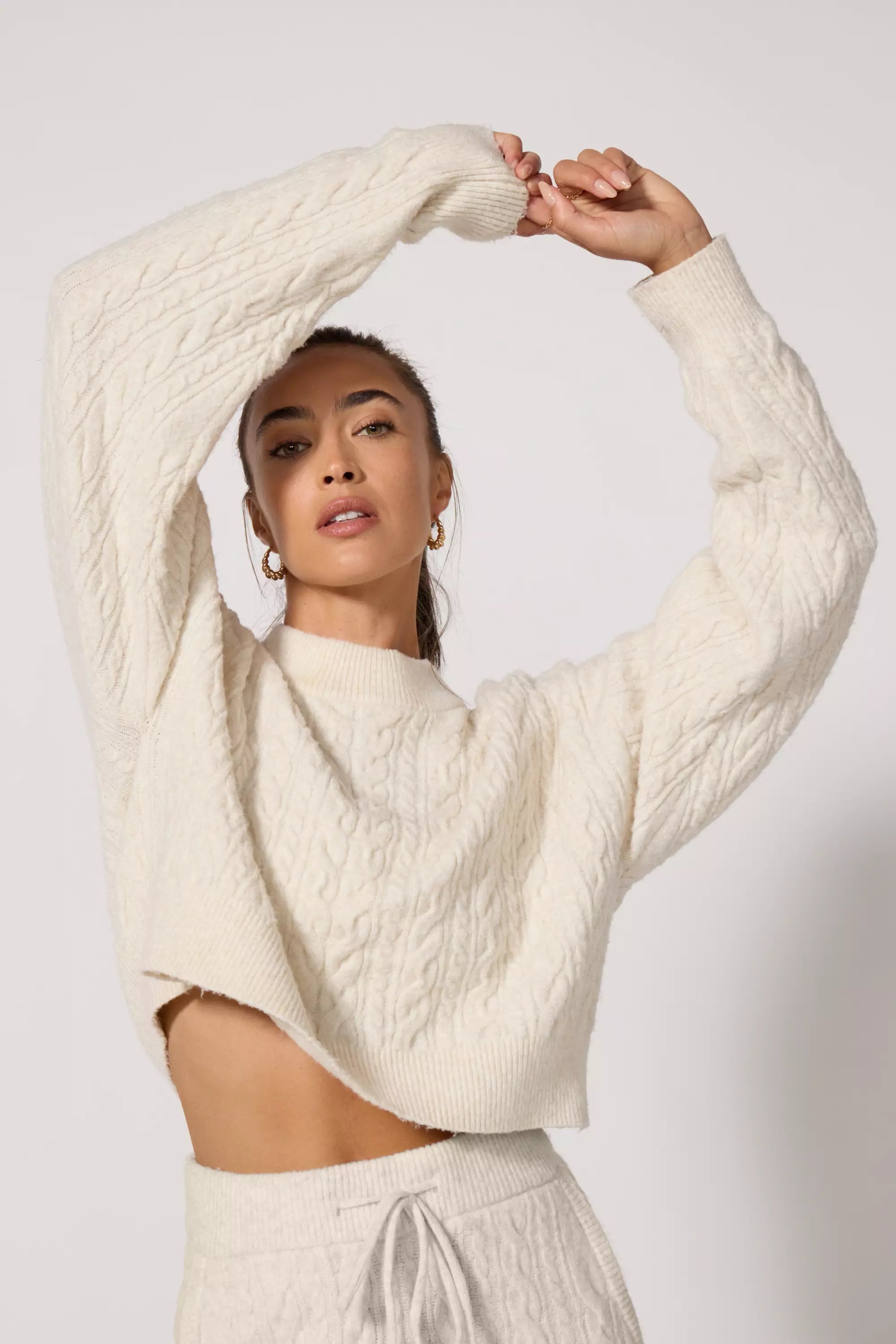 Cable Knit Cropped Sweater - Htr Birch