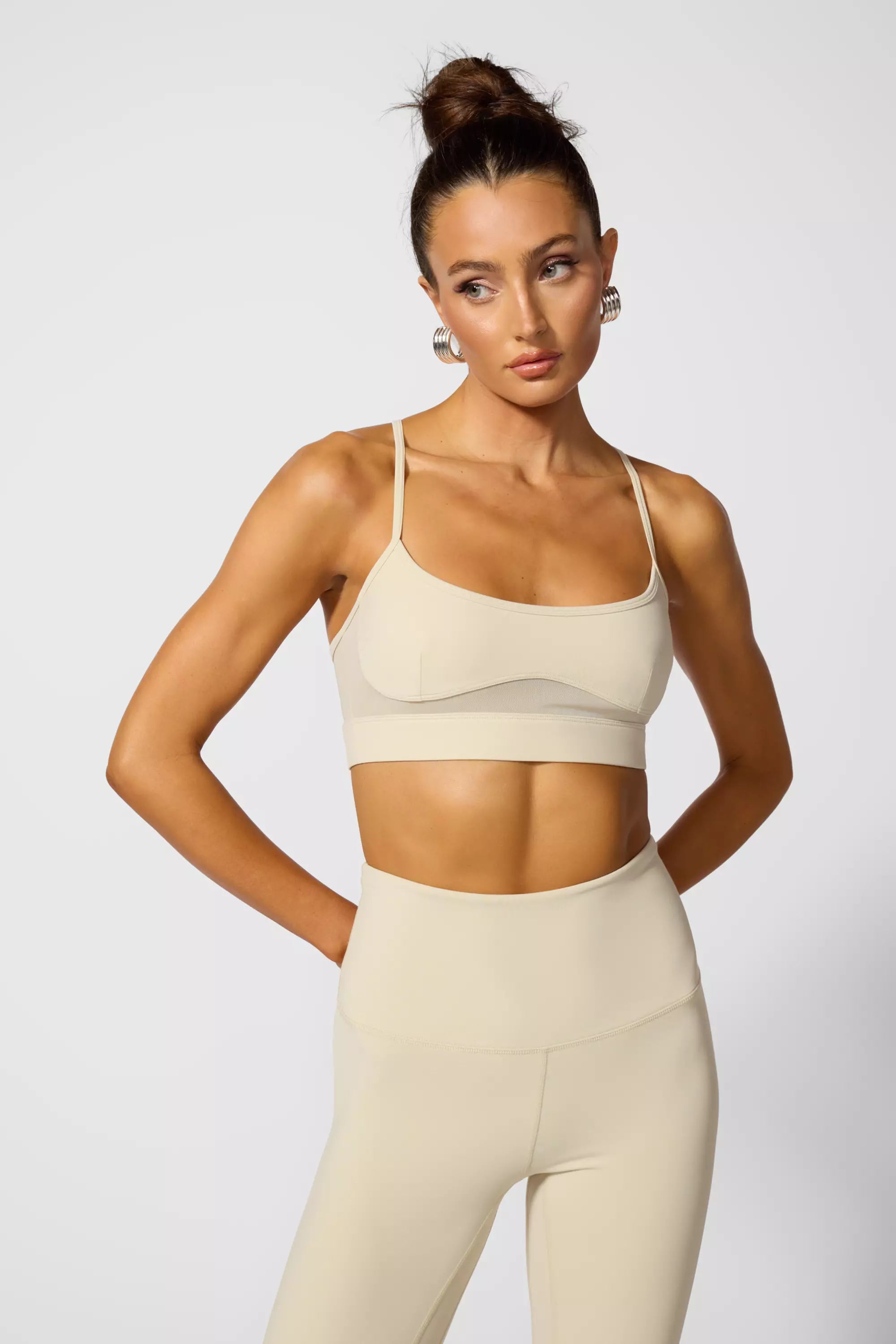 Sculpt Cross Back Bra - Brown Rice