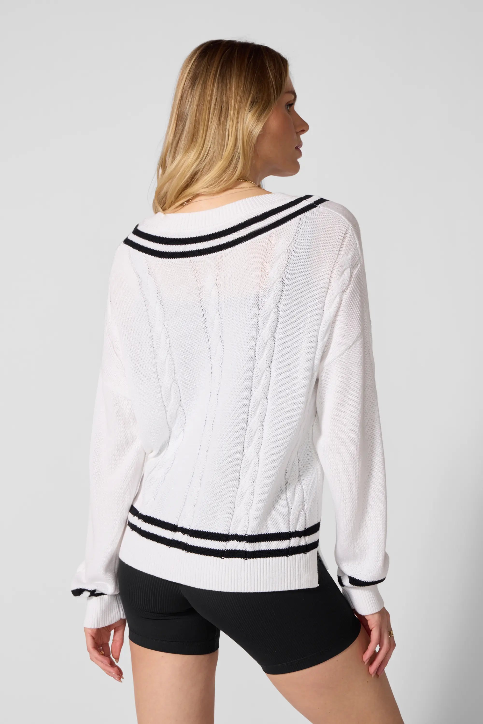 Club Sweater - Brilliant White/Black