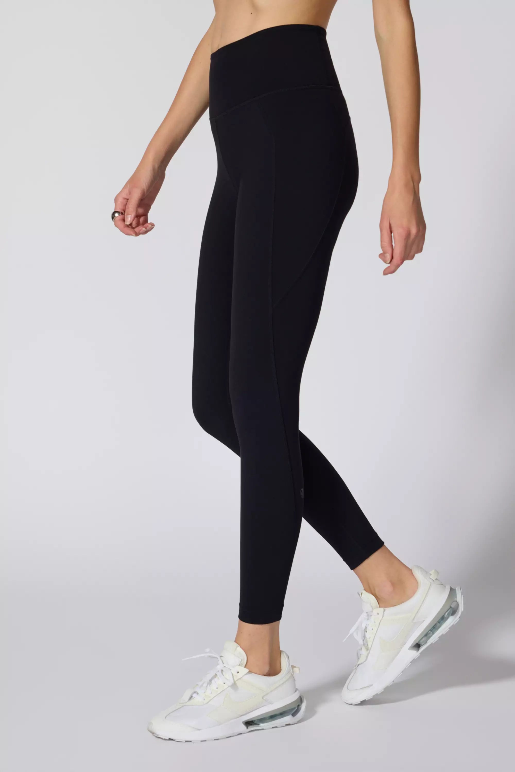 Velocity Legging With Pocket - Black