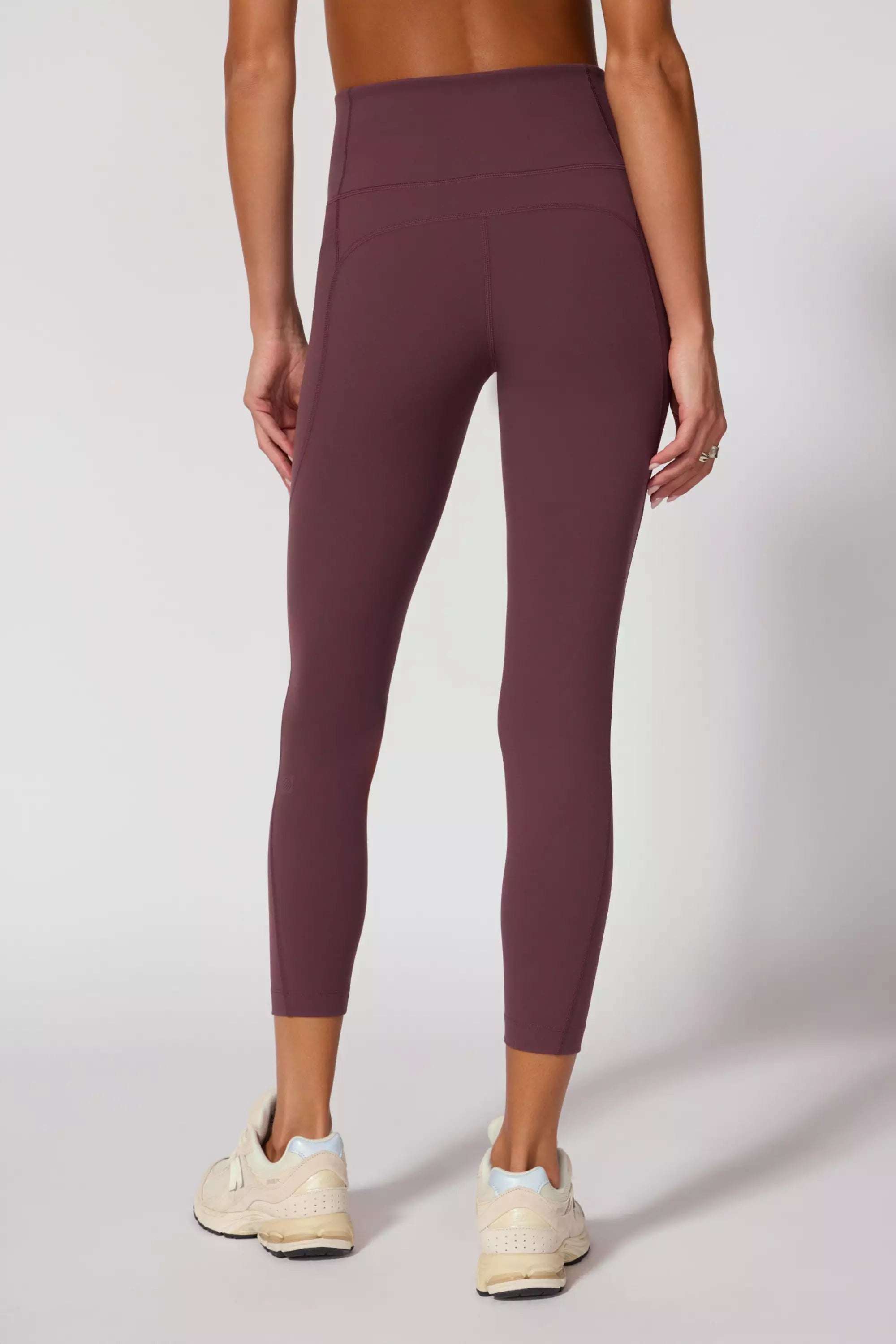 Velocity Legging With Pocket - Huckleberry