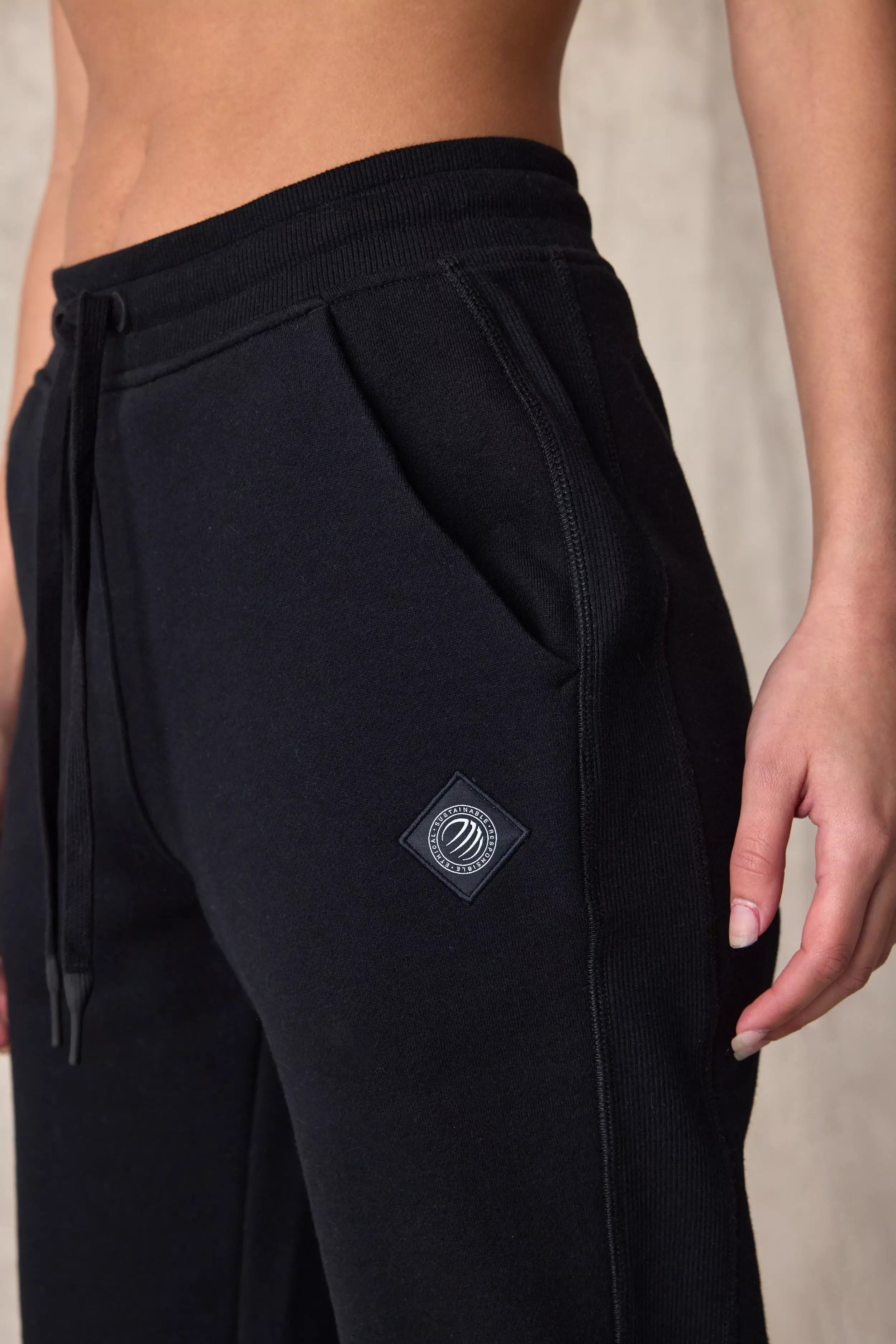 Comfort Fleece Jogger - Black