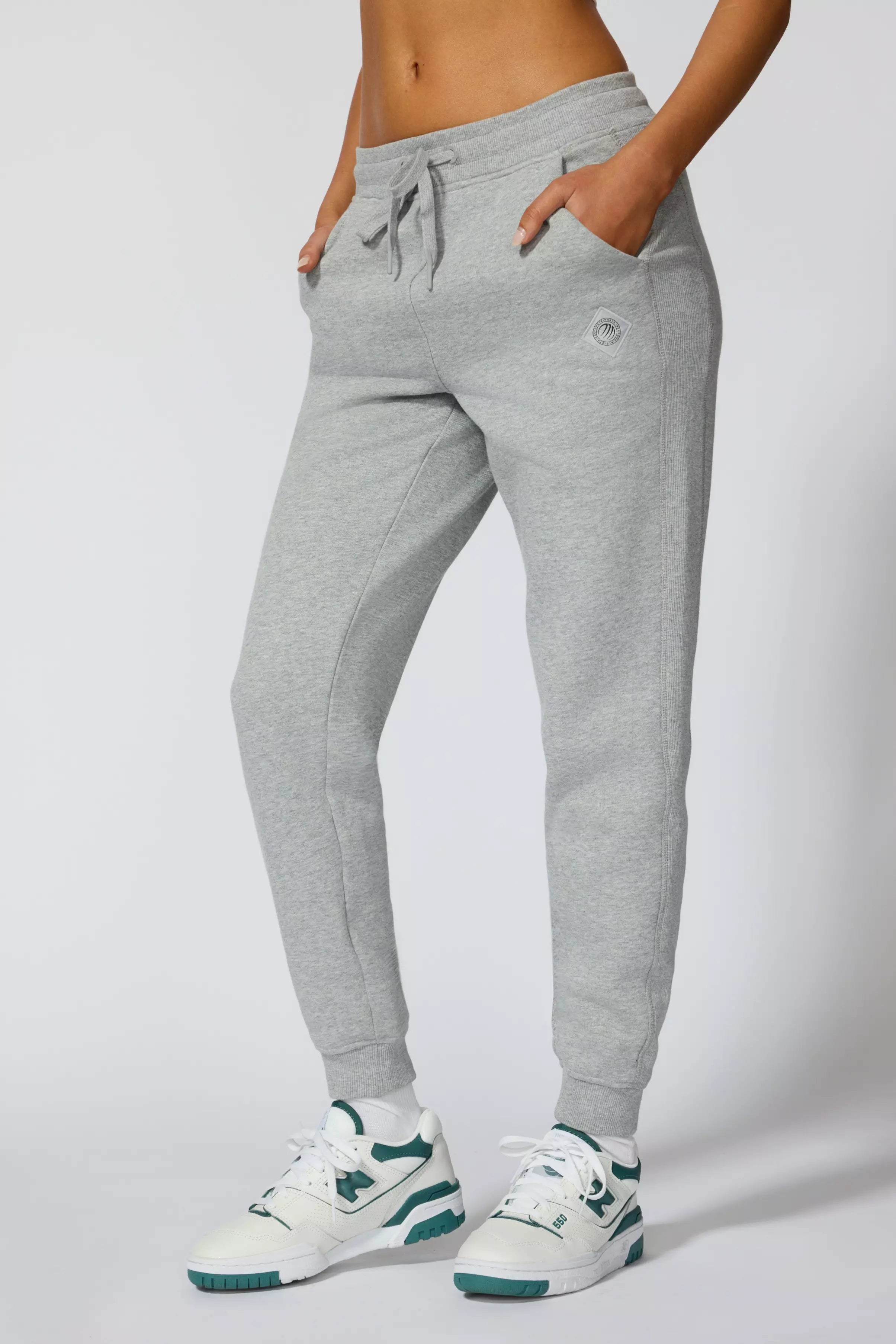 Comfort Fleece Jogger - Htr Concrete