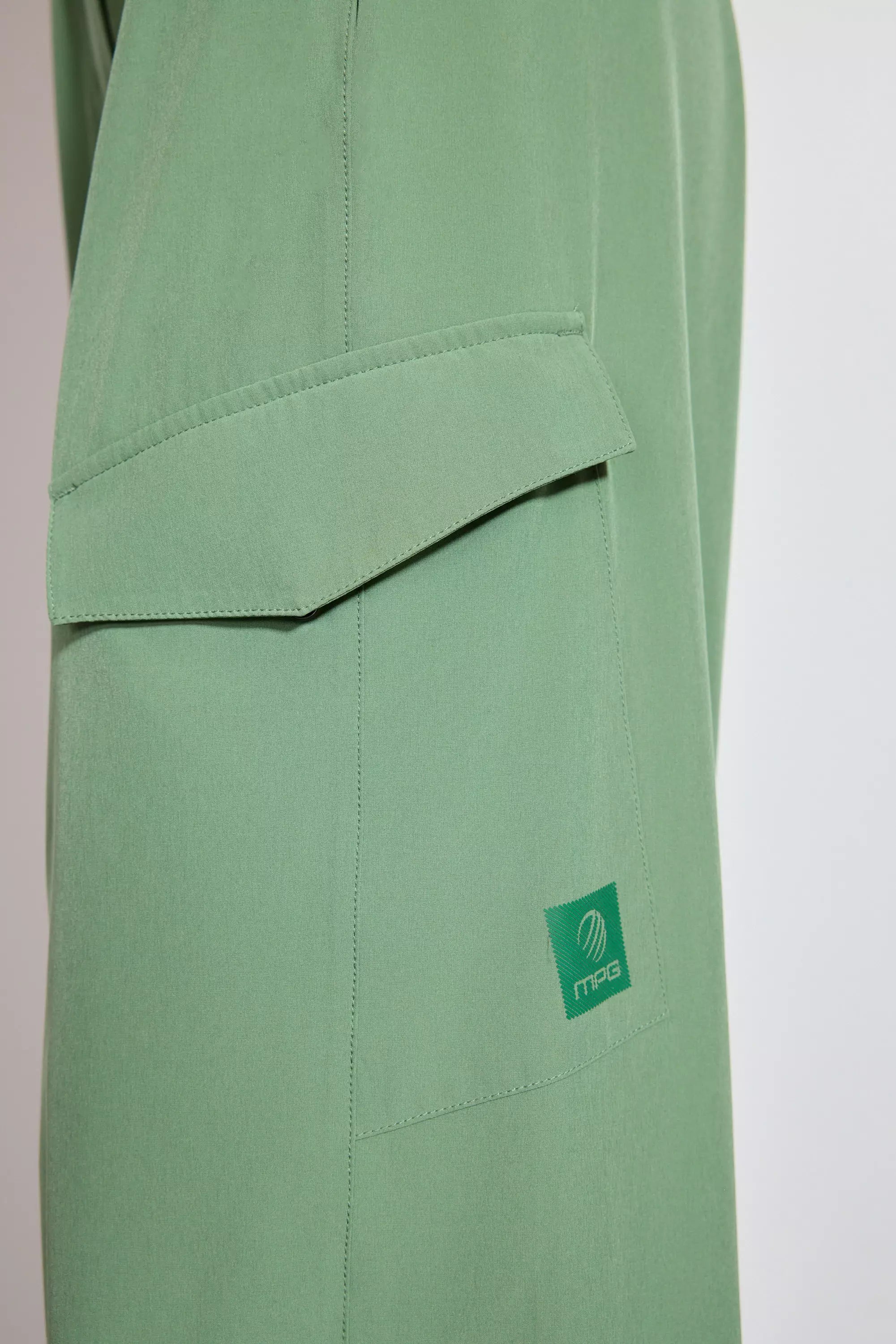 Inspire Cargo Pant - Hedge Green