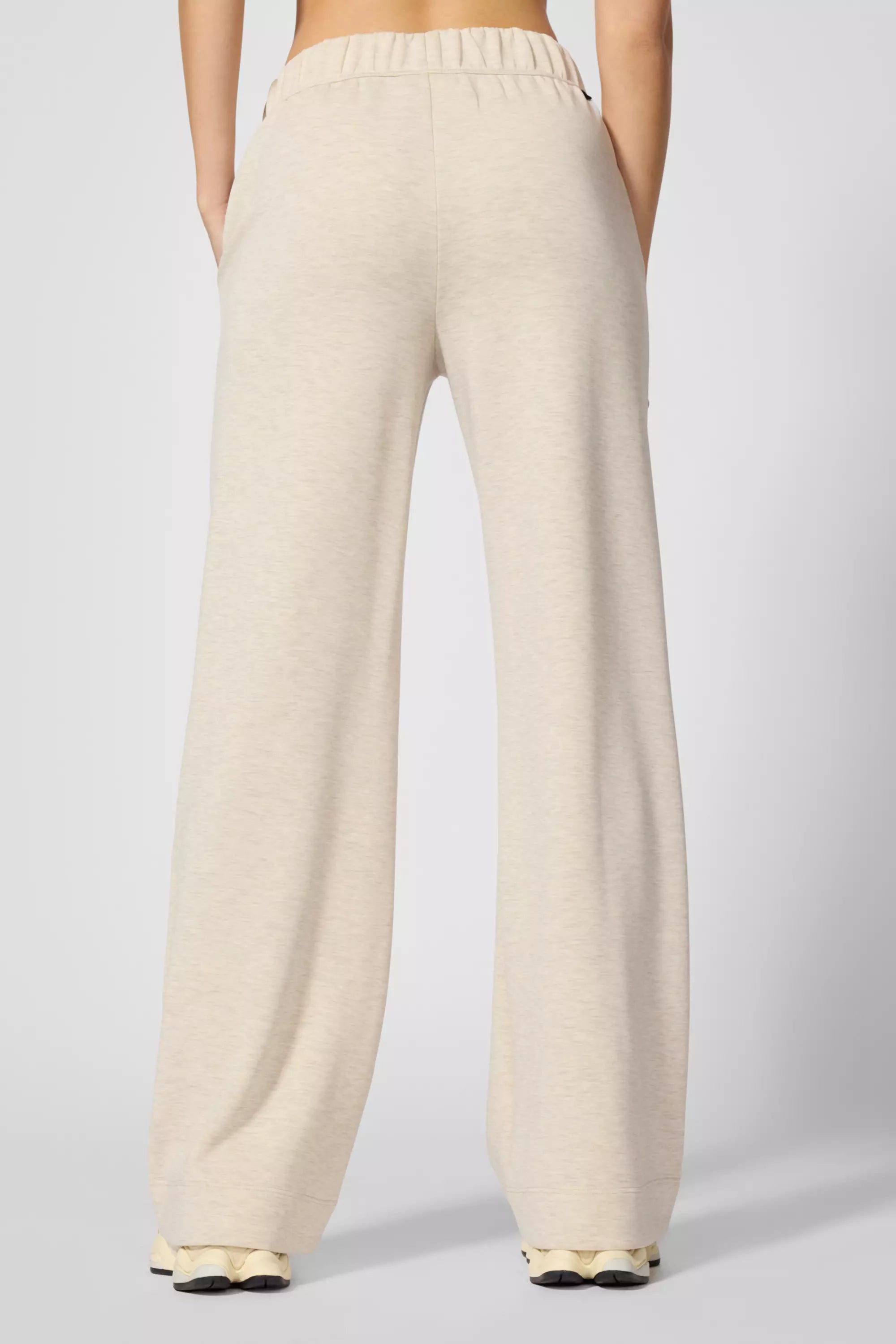 Dreamweave Relaxed Pant - Htr Brown Rice