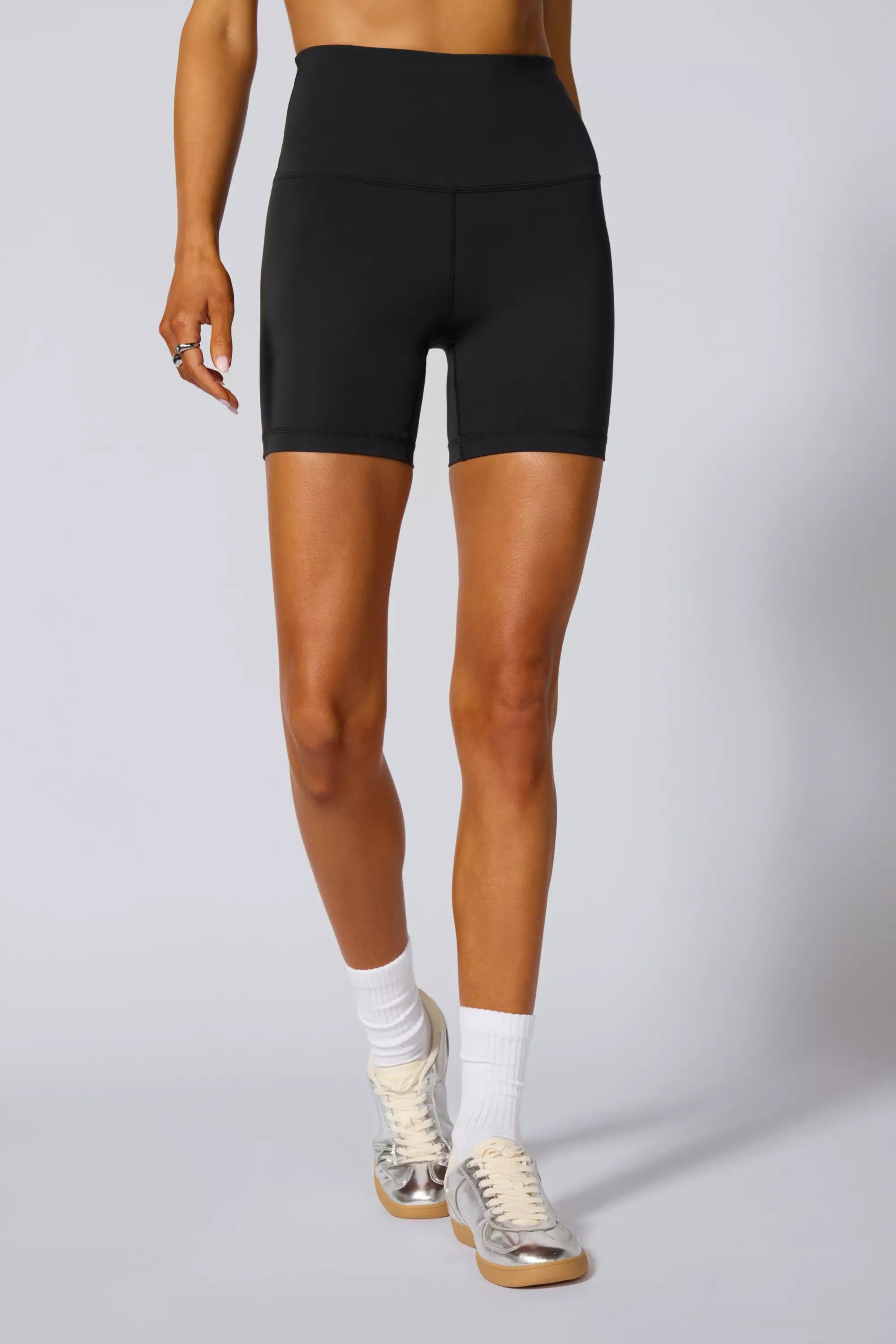 Sculpt Short - Jet Black