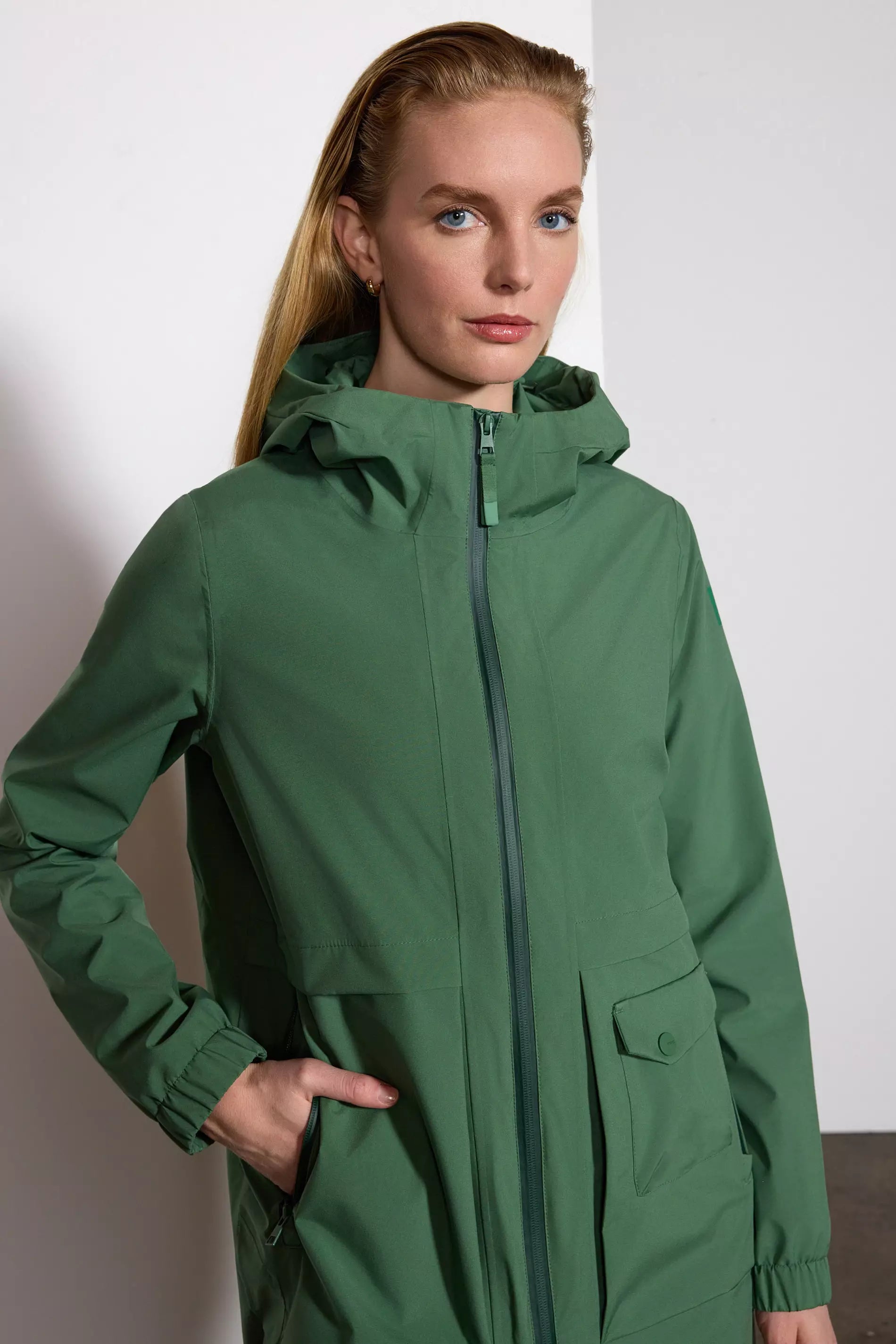 Tempest Cargo Rain Jacket - Myrtle