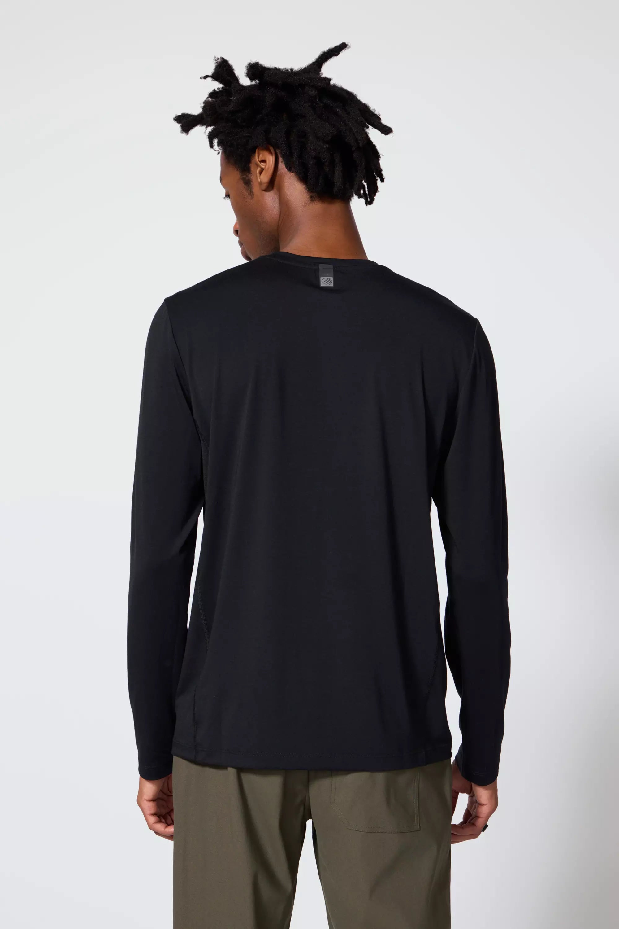 Performance Knit Men's Long Sleeve Tee - Black