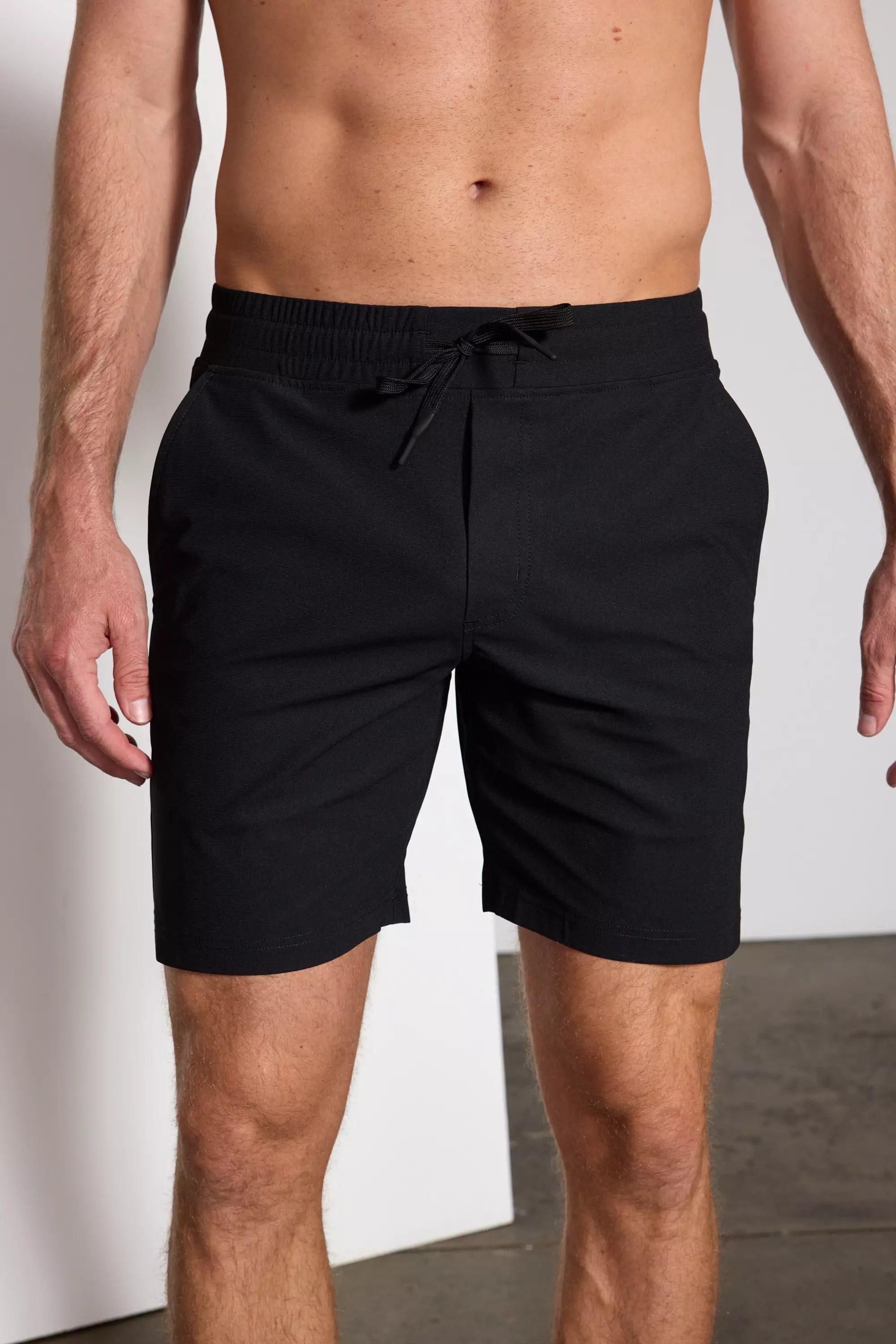 Limitless Short - Black