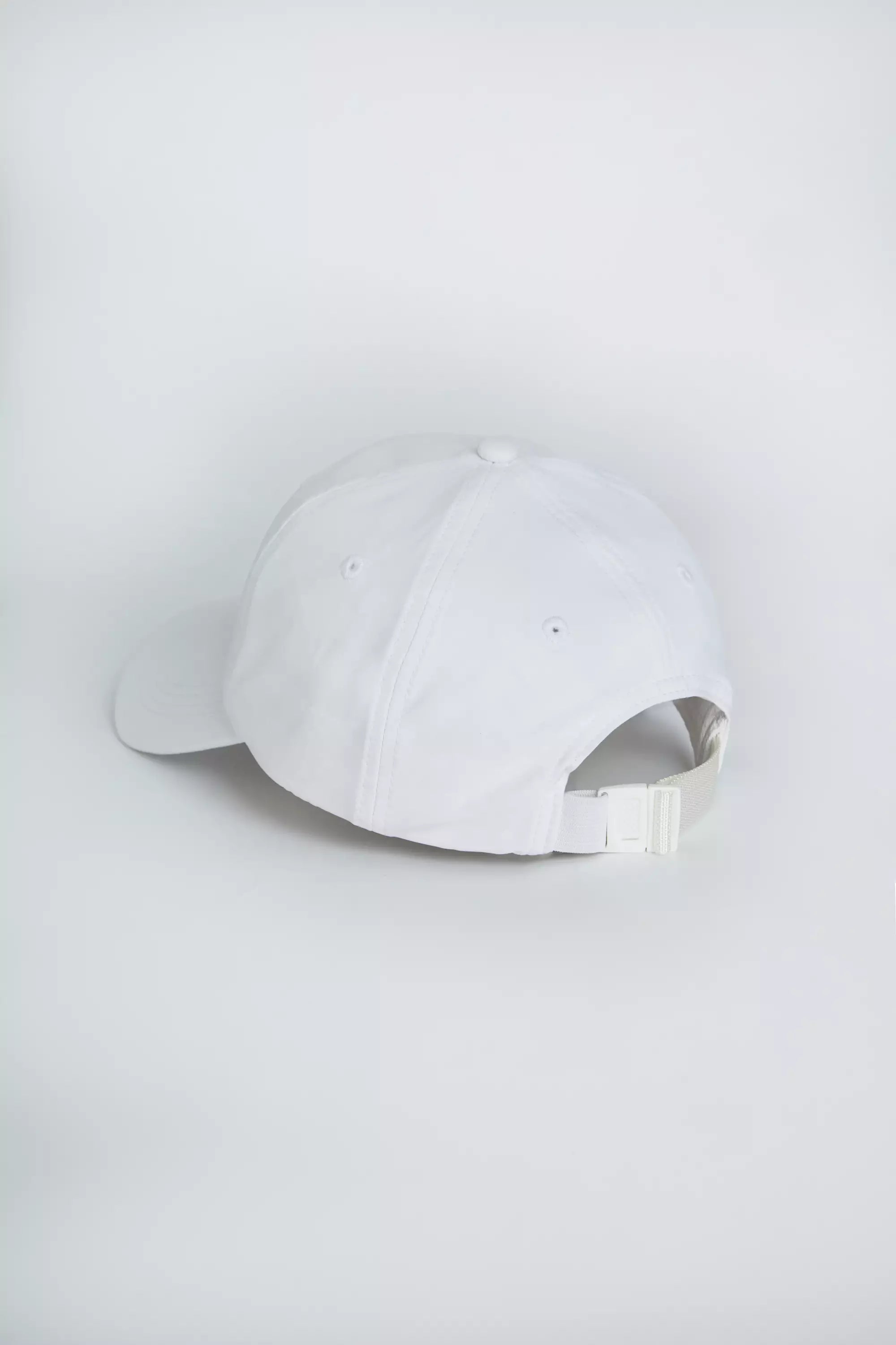 Performance Cap - White