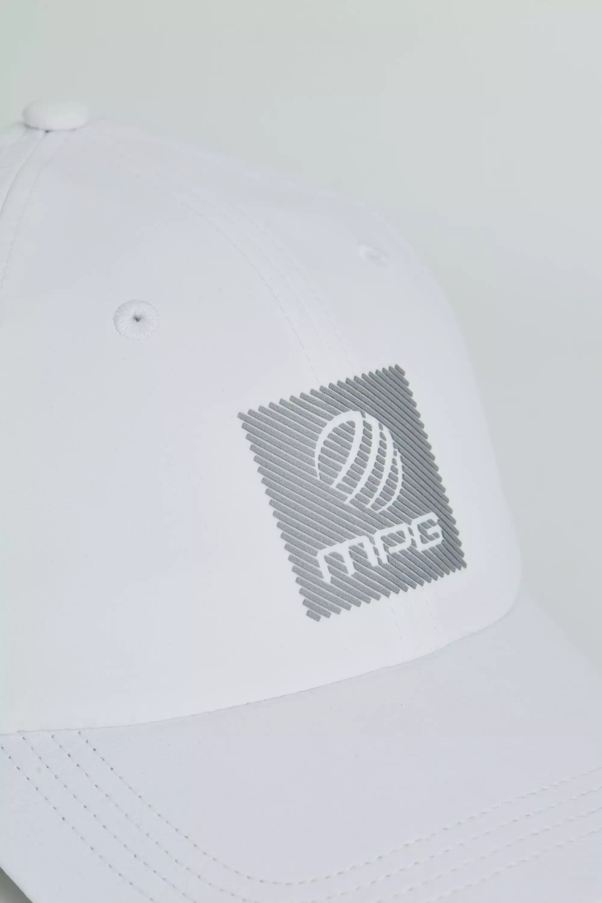 Performance Cap - White